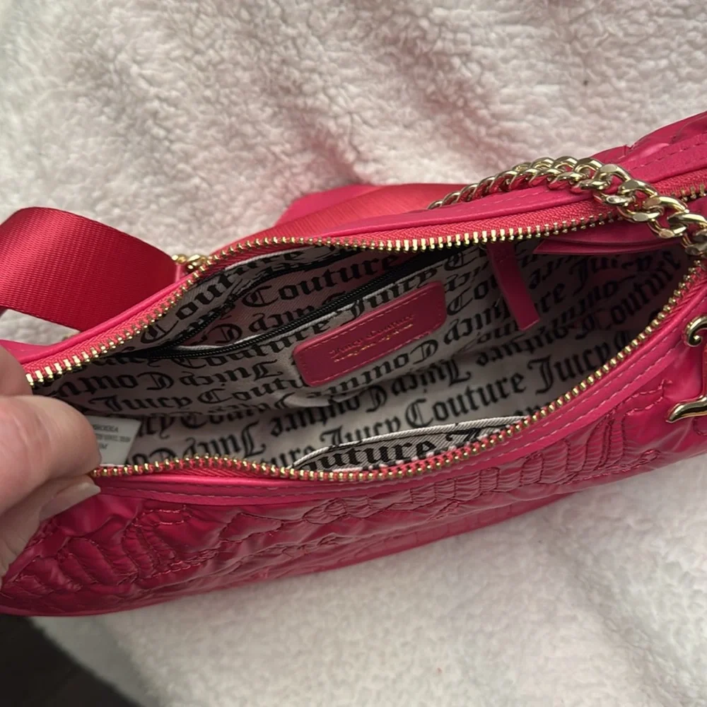 Juicy Couture: Juicy Puff Halfmoon Xbody in color Pink Flash, NWT - Picture 4 of 6